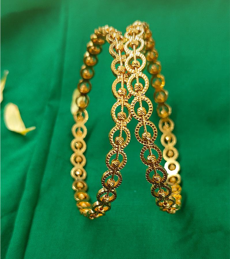 Gorgeous Gold Bangles with Fancy Circle Pattern