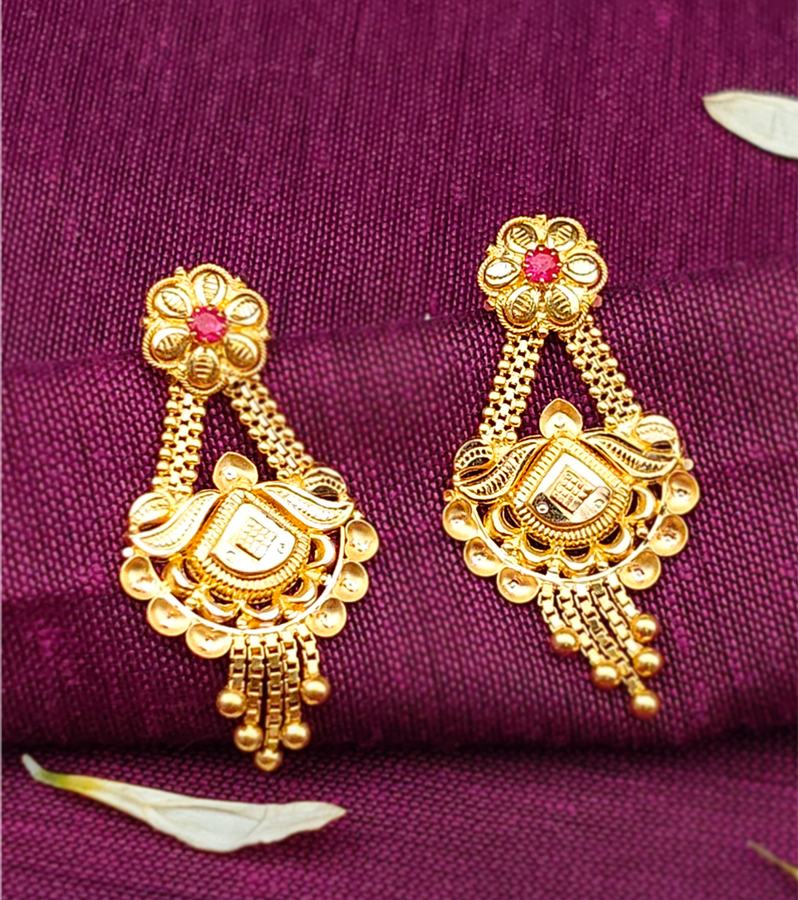 Traditional Floral Gold Earrings with Decorative Motifs