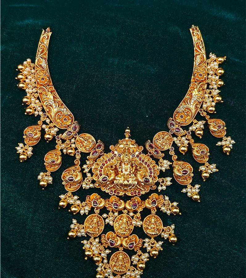 Artisanal Necklace with Lakshmi Motifs & Pearls