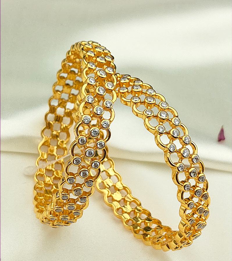 Pretty Bangles with Mesh Framework & Diamonds