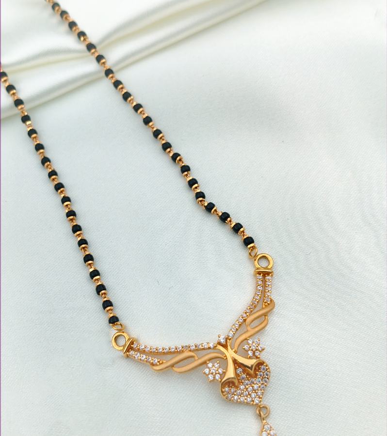 Artisanal Gold Curved Pendant for Mangalsutra