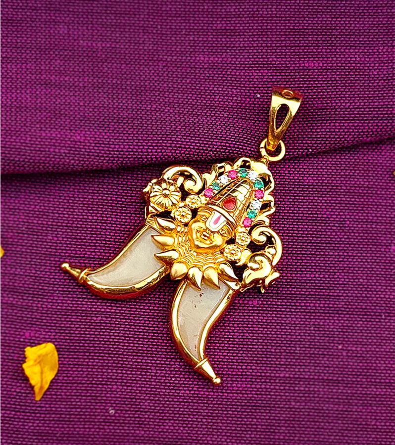 Ornate Lord Venkateshwara Puligoru Gold Locket