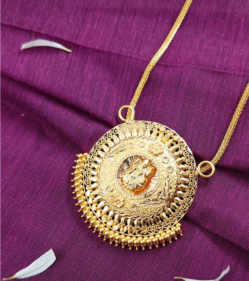Pretty Lakshmi Gold Pendant with Coimbatore Designs