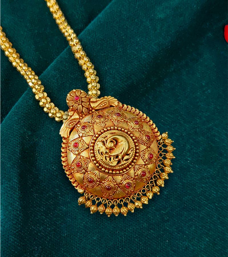 Graceful Peacock Gold Pendant
