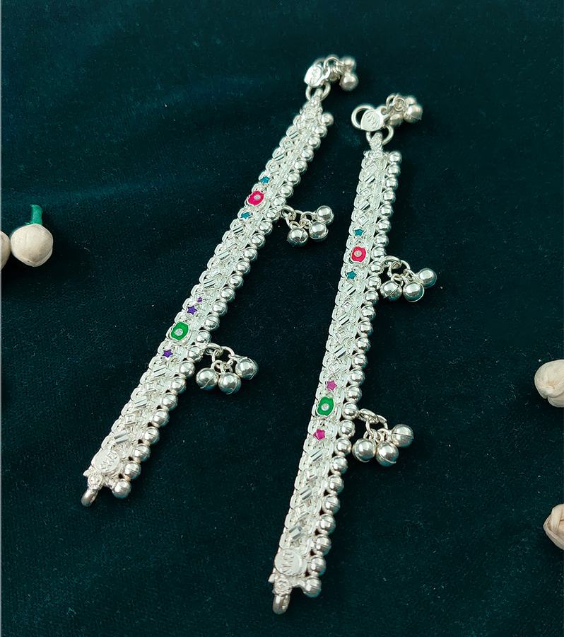 Pretty Silver Baby Payals for Their Precious Feet